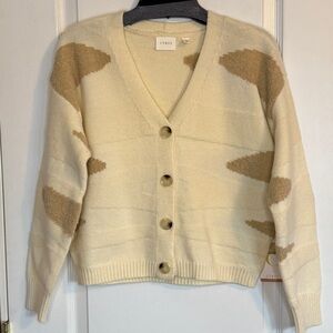 CYRUS Women's Sweater Sizes S and XL